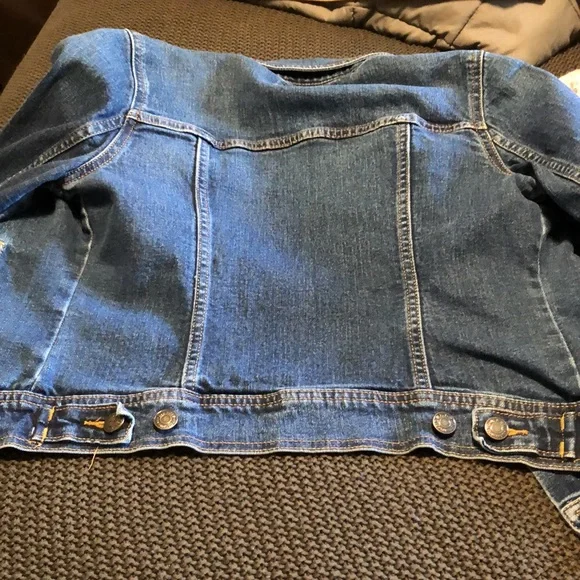 Old Navy Denim Jacket - Picture 5 of 6